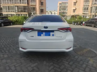 Toyota Corolla 2022 купить из Китая, цена 1 355 000 ₽ — Suifenhe Auto