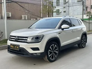 Volkswagen Tharu 2023 купить из Китая, цена 1 853 000 ₽ — Suifenhe Auto
