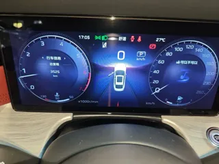 Hongqi H5 2025 купить из Китая, цена 3 919 000 ₽ — Suifenhe Auto