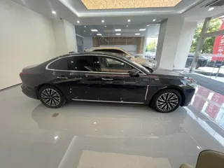 Hongqi H5 2024 купить из Китая, цена 3 321 000 ₽ — Suifenhe Auto