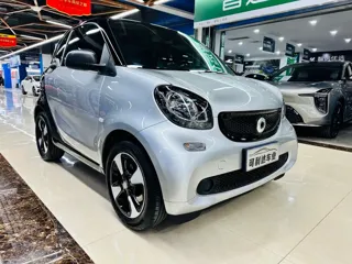 smart fortwo 2018 купить из Китая, цена 1 352 000 ₽ — Suifenhe Auto