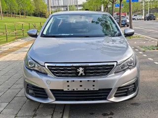 Peugeot 308 2019 купить из Китая, цена 1 027 000 ₽ — Suifenhe Auto