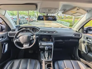 Peugeot 308 2019 купить из Китая, цена 1 027 000 ₽ — Suifenhe Auto