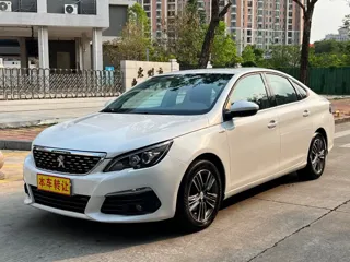 Peugeot 308 2019 купить из Китая, цена 1 040 000 ₽ — Suifenhe Auto