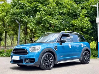 MINI COUNTRYMAN 2019 купить из Китая, цена 1 836 000 ₽ — Suifenhe Auto