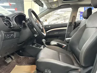 Kia Stonic 2023 купить из Китая, цена 1 483 000 ₽ — Suifenhe Auto
