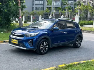 Kia Stonic 2021 купить из Китая, цена 1 263 000 ₽ — Suifenhe Auto