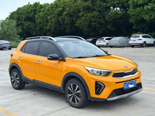 Kia Stonic 2018 купить из Китая, цена 1 132 000 ₽ — Suifenhe Auto