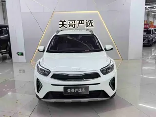 Kia Stonic 2024 купить из Китая, цена 1 523 000 ₽ — Suifenhe Auto