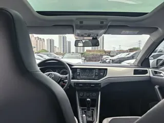 Volkswagen Polo 2020 купить из Китая, цена 1 299 000 ₽ — Suifenhe Auto