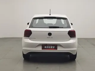 Volkswagen Polo 2022 купить из Китая, цена 1 270 000 ₽ — Suifenhe Auto