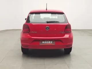 Volkswagen Polo 2018 купить из Китая, цена 1 172 000 ₽ — Suifenhe Auto