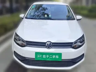 Volkswagen Polo 2018 купить из Китая, цена 1 240 000 ₽ — Suifenhe Auto
