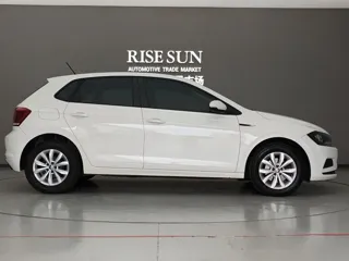 Volkswagen Polo 2021 купить из Китая, цена 1 355 000 ₽ — Suifenhe Auto