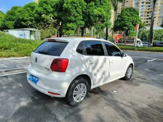 Volkswagen Polo 2018 купить из Китая, цена 1 130 000 ₽ — Suifenhe Auto