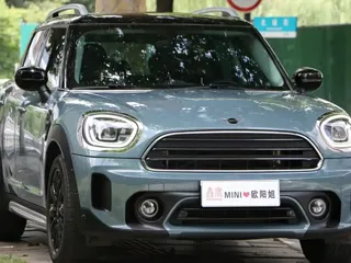 MINI COUNTRYMAN 2021 купить из Китая, цена 2 558 000 ₽ — Suifenhe Auto