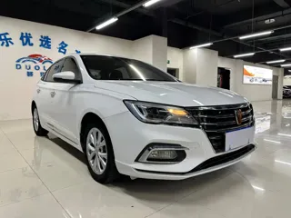 Roewe i5 2020 купить из Китая, цена 1 120 000 ₽ — Suifenhe Auto
