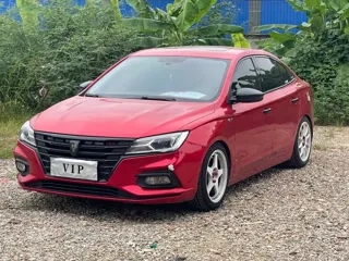 Roewe i5 2018 купить из Китая, цена 960 000 ₽ — Suifenhe Auto