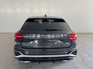 Audi Q2L 2022 купить из Китая, цена 1 968 000 ₽ — Suifenhe Auto