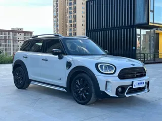 MINI COUNTRYMAN 2022 купить из Китая, цена 3 058 000 ₽ — Suifenhe Auto