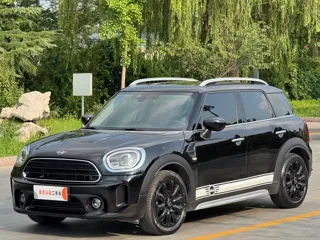 MINI COUNTRYMAN 2021 купить из Китая, цена 1 864 000 ₽ — Suifenhe Auto