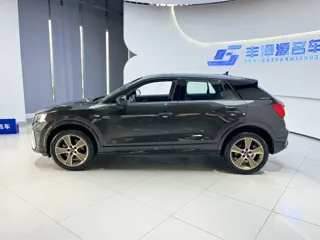 Audi Q2L 2024 купить из Китая, цена 3 542 000 ₽ — Suifenhe Auto
