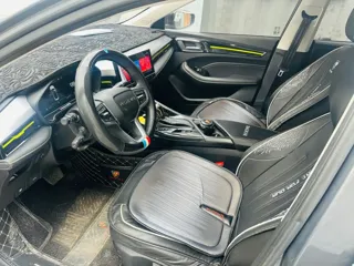 Roewe i5 2022 купить из Китая, цена 1 007 000 ₽ — Suifenhe Auto