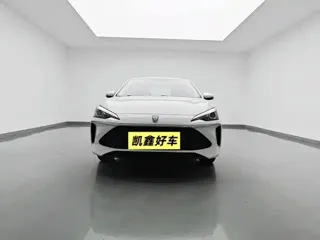 Roewe i5 2023 купить из Китая, цена 956 000 ₽ — Suifenhe Auto