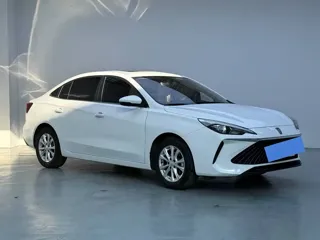 Roewe i5 2024 купить из Китая, цена 1 162 000 ₽ — Suifenhe Auto