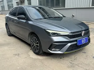 Roewe i5 2022 купить из Китая, цена 942 000 ₽ — Suifenhe Auto