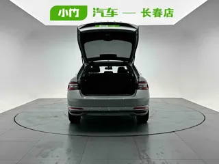 Skoda Superb 2022 купить из Китая, цена 2 059 000 ₽ — Suifenhe Auto