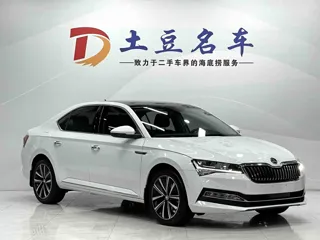 Skoda Superb 2022 купить из Китая, цена 2 334 000 ₽ — Suifenhe Auto