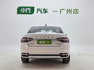 Skoda Superb 2023 купить из Китая, цена 2 282 000 ₽ — Suifenhe Auto
