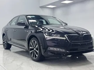 Skoda Superb 2023 купить из Китая, цена 2 778 000 ₽ — Suifenhe Auto
