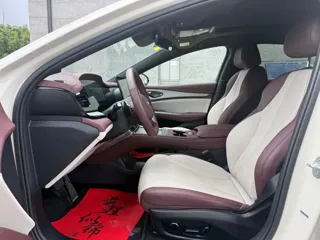 BYD 07 DM-i 2025 купить из Китая, цена 4 134 000 ₽ — Suifenhe Auto