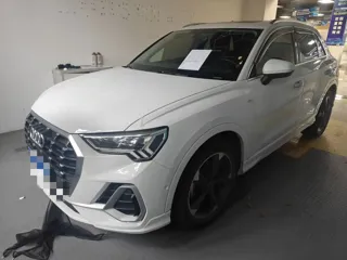 Audi Q3 2021 купить из Китая, цена 2 140 000 ₽ — Suifenhe Auto