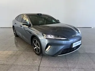 BYD 07 DM-i 2025 купить из Китая, цена 4 111 000 ₽ — Suifenhe Auto