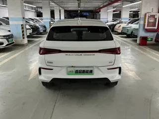 BYD e2 2021 купить из Китая, цена 1 003 000 ₽ — Suifenhe Auto
