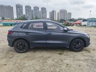BYD e2 2021 купить из Китая, цена 1 240 000 ₽ — Suifenhe Auto