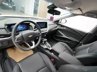 Chevrolet Menlo 2023 купить из Китая, цена 3 116 000 ₽ — Suifenhe Auto