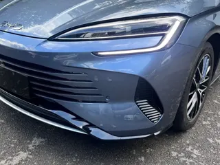BYD 07 DM-i 2025 купить из Китая, цена 2 879 000 ₽ — Suifenhe Auto