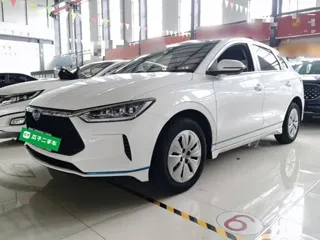BYD e2 2020 купить из Китая, цена 1 014 000 ₽ — Suifenhe Auto