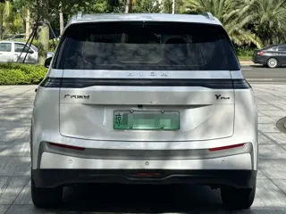 Aion Y 2024 купить из Китая, цена 1 656 000 ₽ — Suifenhe Auto
