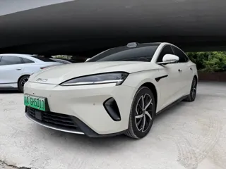 BYD 07 DM-i 2025 купить из Китая, цена 4 149 000 ₽ — Suifenhe Auto