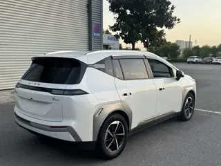 Aion Y 2023 купить из Китая, цена 1 585 000 ₽ — Suifenhe Auto