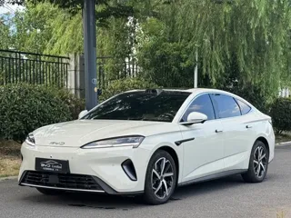 BYD 07 DM-i 2025 купить из Китая, цена 4 149 000 ₽ — Suifenhe Auto