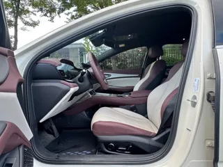 BYD 07 DM-i 2025 купить из Китая, цена 4 149 000 ₽ — Suifenhe Auto