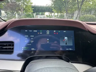 BYD 07 DM-i 2025 купить из Китая, цена 4 149 000 ₽ — Suifenhe Auto