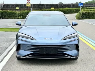 BYD 07 DM-i 2025 купить из Китая, цена 2 879 000 ₽ — Suifenhe Auto