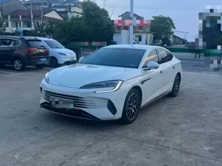 BYD 07 DM-i 2025 купить из Китая, цена 3 255 000 ₽ — Suifenhe Auto